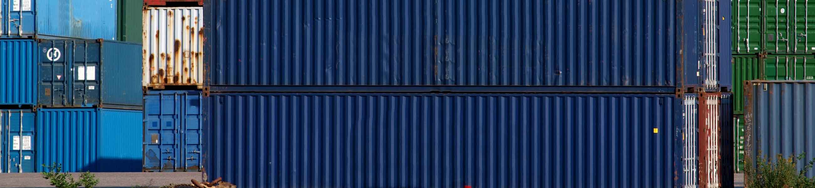 Safe use of containers at worksites